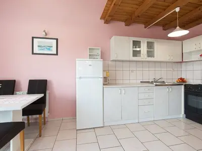Ferienwohnung für 4 Personen in Kornić 8/10