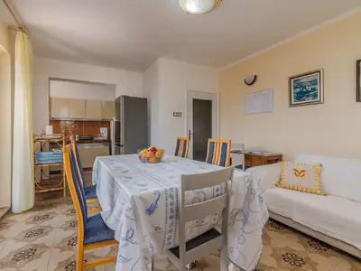 Ferienwohnung für 5 Personen (94 m²) in Kornić 6/10