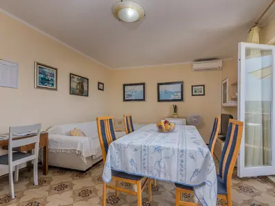 Ferienwohnung für 5 Personen (94 m²) in Kornić 7/10