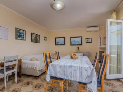 Ferienwohnung für 5 Personen (94 m²) in Kornić 7/10