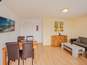 18153937-Ferienwohnung-4-Korswandt-300x225-2