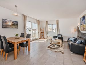 24019361-Ferienwohnung-3-Korswandt-300x225-0