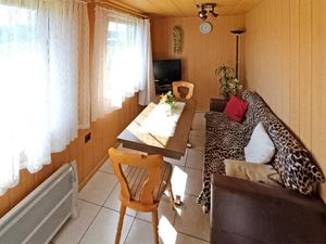 24024714-Ferienwohnung-3-Korswandt-300x225-2