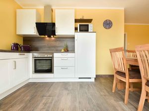 23972280-Ferienwohnung-6-Korswandt-300x225-1