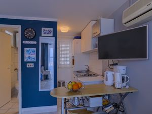 19027583-Ferienwohnung-2-Korčula-300x225-1