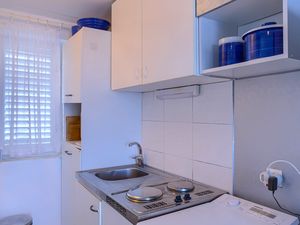 19027583-Ferienwohnung-2-Korčula-300x225-2