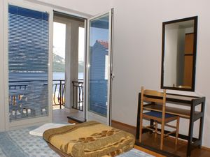 23927721-Ferienwohnung-4-Korčula-300x225-5