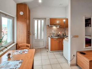 24002318-Ferienwohnung-2-Korčula-300x225-5