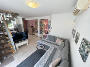 23983399-Ferienwohnung-5-Korčula-300x225-4