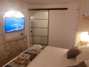 23983404-Ferienwohnung-2-Korčula-300x225-5