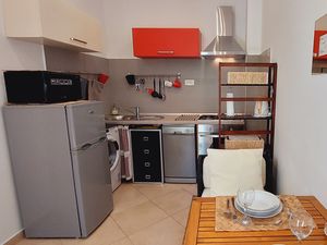 23983405-Ferienwohnung-2-Korčula-300x225-3