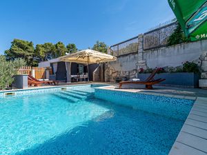 Ferienwohnung für 8 Personen (148 m²) in Korčula