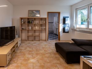 23469627-Ferienwohnung-4-Koserow (Seebad)-300x225-1