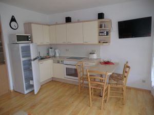 22135715-Ferienwohnung-4-Koserow (Seebad)-300x225-3