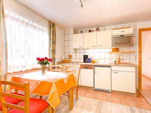 23971618-Ferienwohnung-4-Koserow (Seebad)-300x225-4