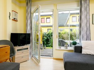 23868340-Ferienwohnung-3-Koserow (Seebad)-300x225-1