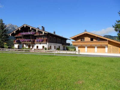 Gästehaus Weissenbach mit Nebengebäude