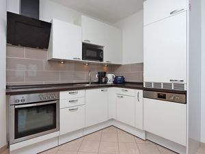 24036013-Ferienwohnung-4-Kostrena-300x225-5