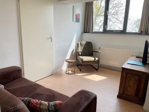 23919040-Ferienwohnung-2-Koudekerke-300x225-1