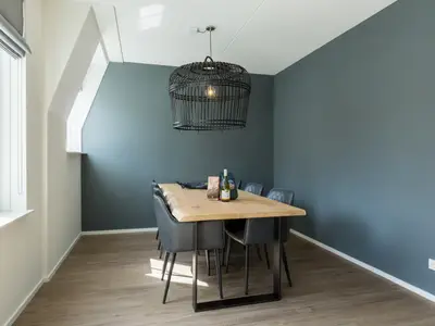 DiningRoom
