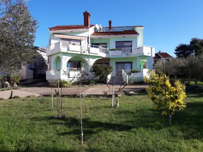 Ferienwohnung für 6 Personen (150 m²) in Kožino 1/10