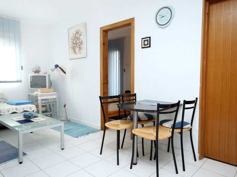 23927364-Ferienwohnung-4-Košljun-800x600-2