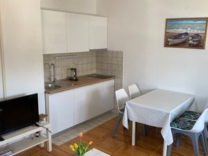 18511188-Ferienwohnung-4-Kožino-300x225-4