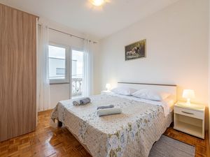 19128512-Ferienwohnung-5-Kožino-300x225-4