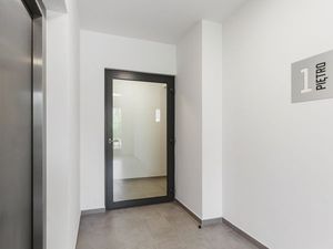 22072951-Ferienwohnung-4-Krakau-300x225-4