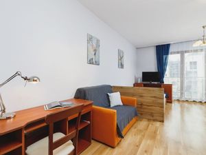 22190135-Ferienwohnung-4-Krakau-300x225-2