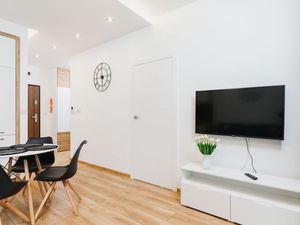 22212361-Ferienwohnung-4-Krakau-300x225-2