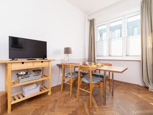 23189845-Ferienwohnung-4-Krakau-300x225-2