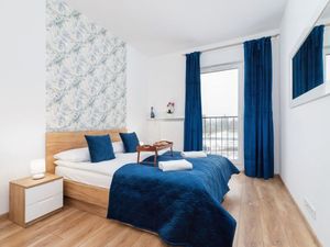 23327305-Ferienwohnung-4-Krakau-300x225-1