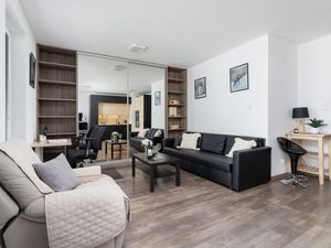 23645607-Ferienwohnung-2-Krakau-300x225-5