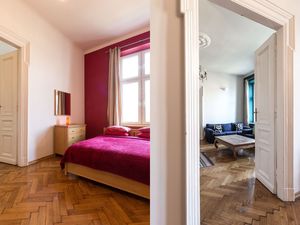 19355546-Ferienwohnung-4-Krakau-300x225-1