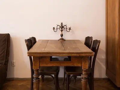 DiningRoom