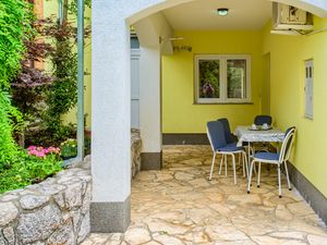 Ferienwohnung für 4 Personen (70 m²) in Kraljevica