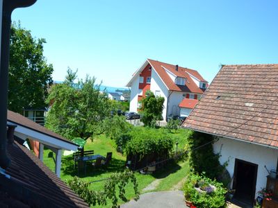 Blick vom Küchenfenster auf den Bodensee