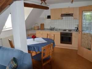 23682261-Ferienwohnung-4-Kressbronn-300x225-5