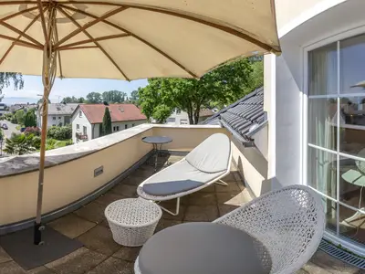 Terrasse mit Seeblick La Bella