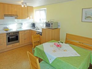 23874068-Ferienwohnung-2-Kressbronn-300x225-3