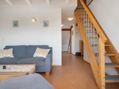 Photo, INSIDE, OUTSIDE