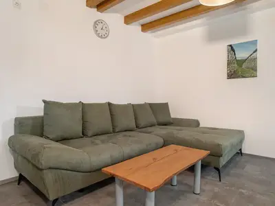 Photo, INSIDE, OUTSIDE