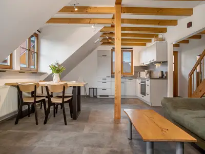 Photo, INSIDE, OUTSIDE