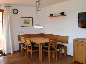 24012819-Ferienwohnung-8-Krimml-300x225-1