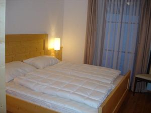 24012807-Ferienwohnung-4-Krimml-300x225-2