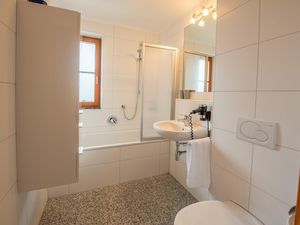 24012814-Ferienwohnung-4-Krimml-300x225-5