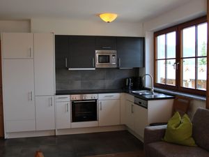 24012819-Ferienwohnung-8-Krimml-300x225-2