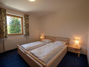 24012902-Ferienwohnung-6-Krimml-300x225-5