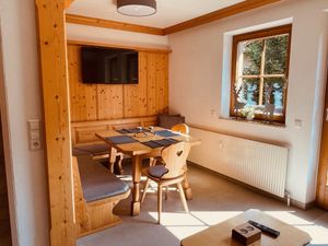 24012843-Ferienwohnung-4-Krimml-300x225-4